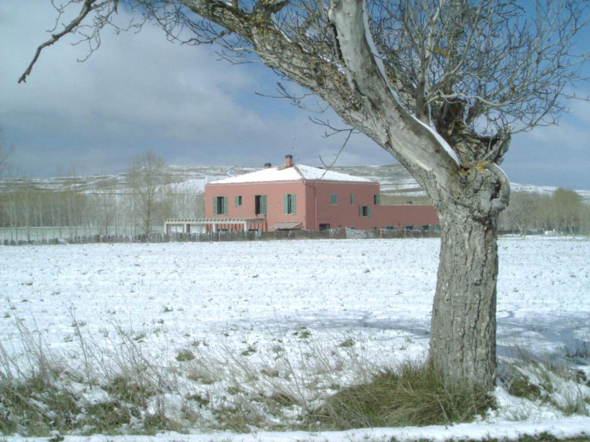 Hotel Santa Coloma Del Camino Ольмильос-де-Сасамон Экстерьер фото