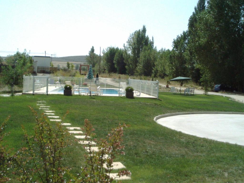 Hotel Santa Coloma Del Camino Ольмильос-де-Сасамон Экстерьер фото